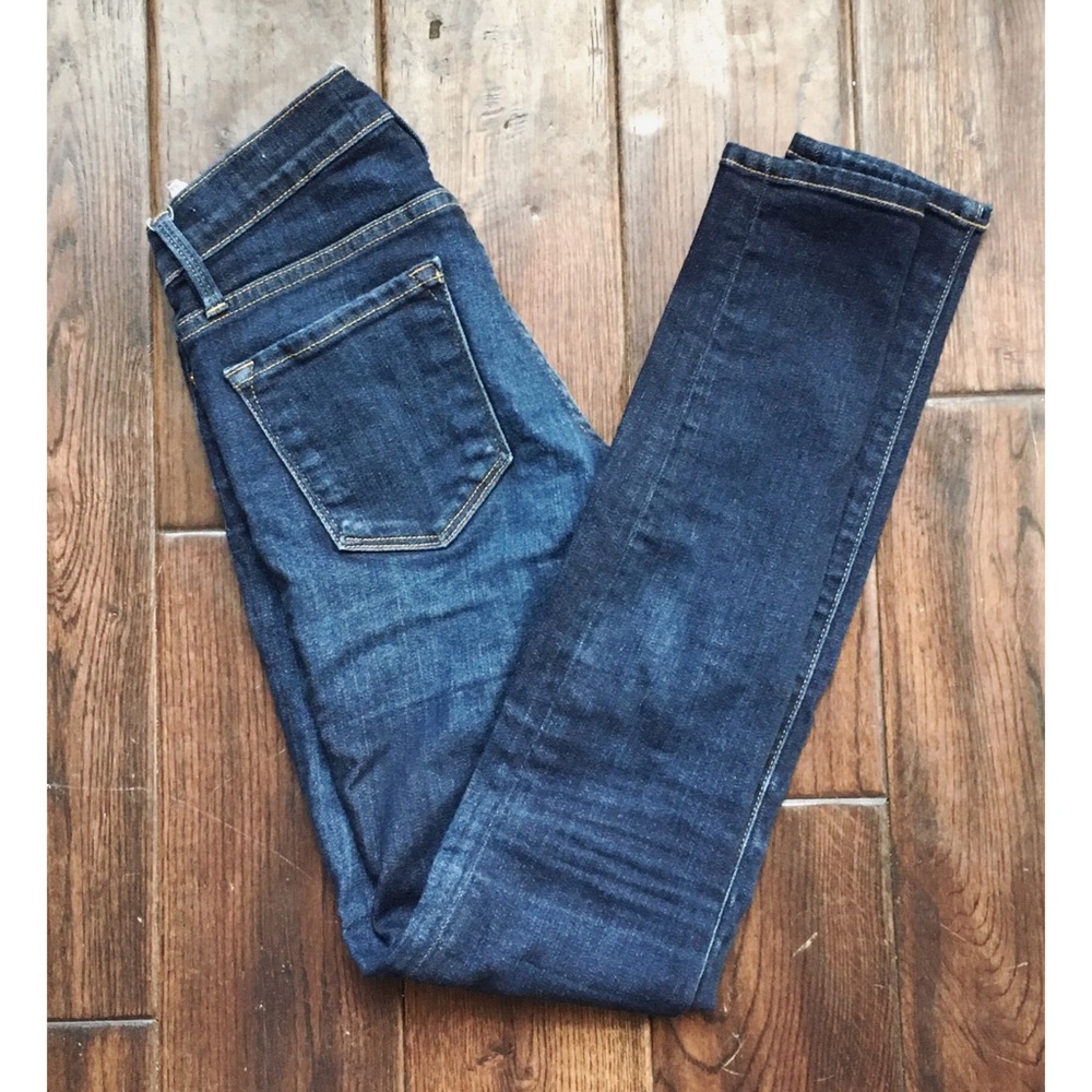 FRAME Le Skinny de Jeanne